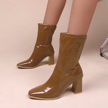 新款弹力靴2022短筒靴女秋冬皱漆皮木纹粗高跟方头时尚女式短靴
