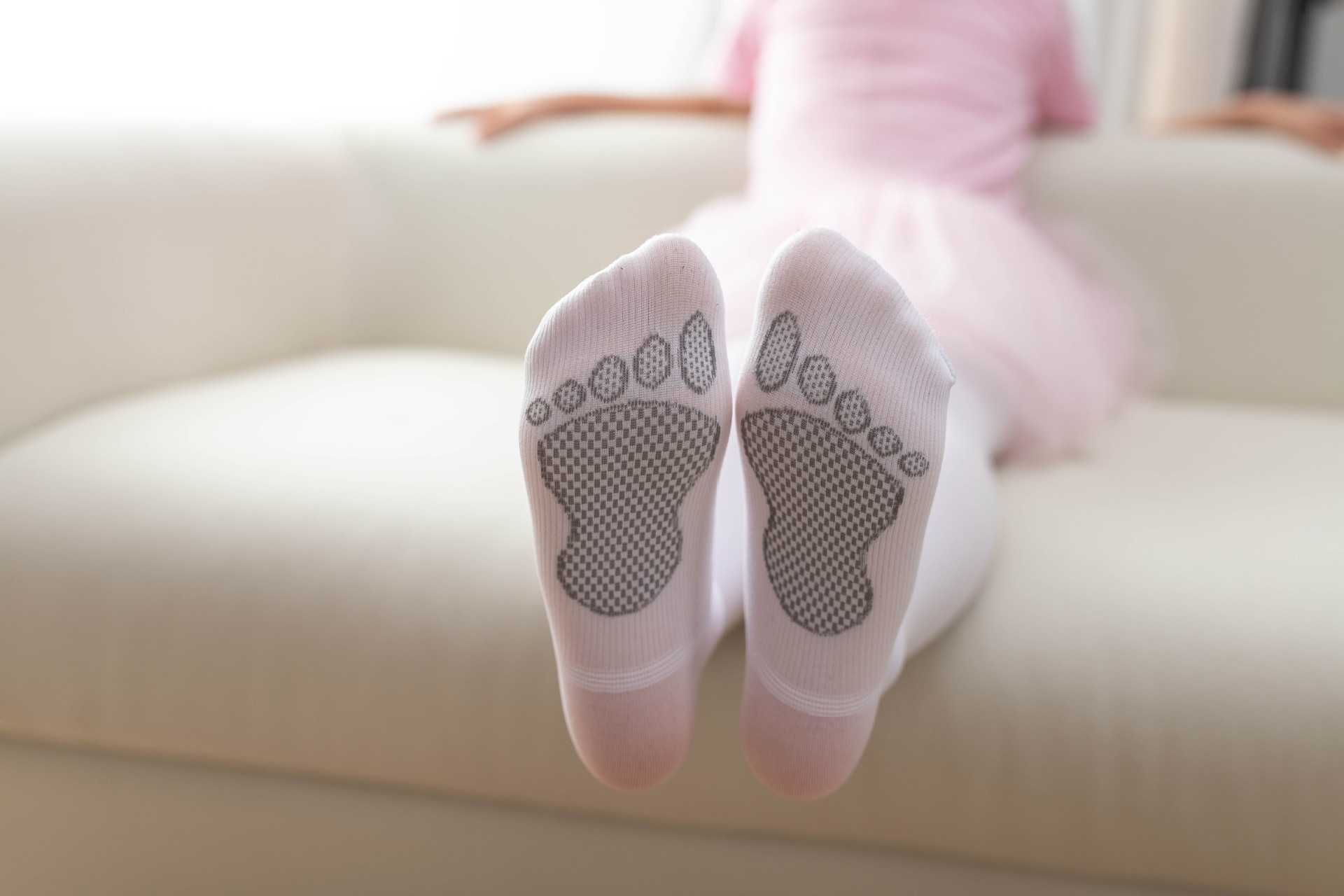 小脚丫女童打底连裤袜春夏洋气儿童舞蹈袜春秋韩版脚底防滑抗起球