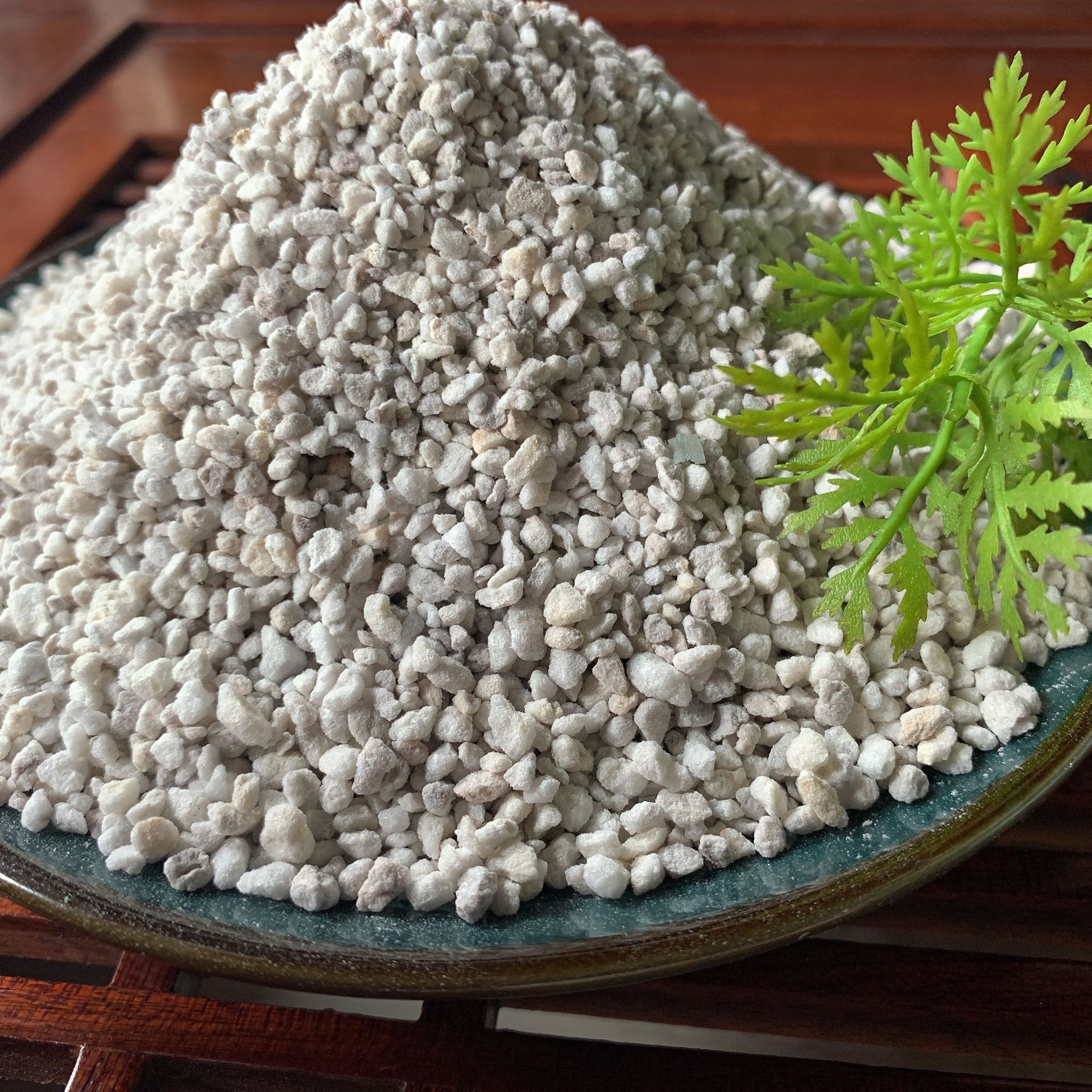 石家庄厂家珍珠岩漂珠油田气田固井减轻剂憎水密度调节剂强化微珠