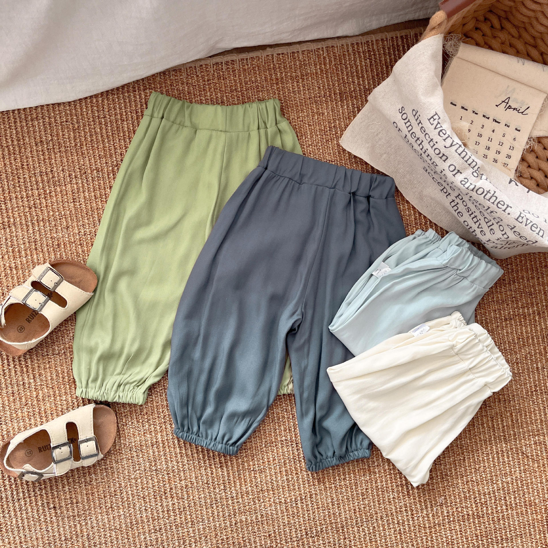 宝宝防蚊裤儿童裤子男童小童夏装冰丝纯色灯笼裤女童