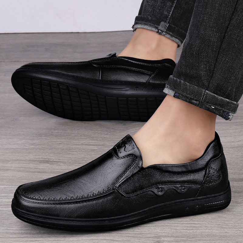 Spring 2024 Men's Leather Shoes Four Seasons Top Layer Cowhide Soft Leather Soft Bottom Breathable Business Leather Shoes Loafers
