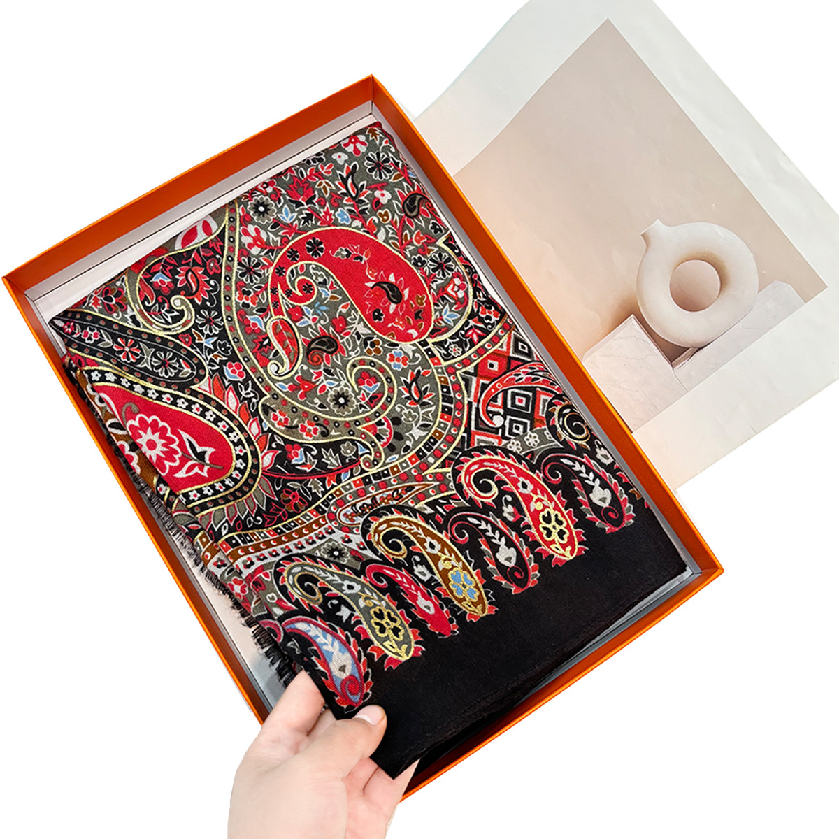 Factory Direct Sales Fashion Vintage Paisley Cashew Print Cotton and Linen Thin Women's Casual Soft Scarf Shawl