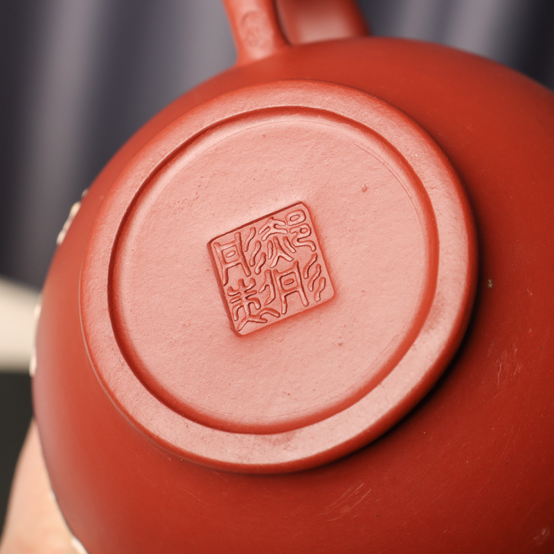 梅花报春壶 (14).jpg