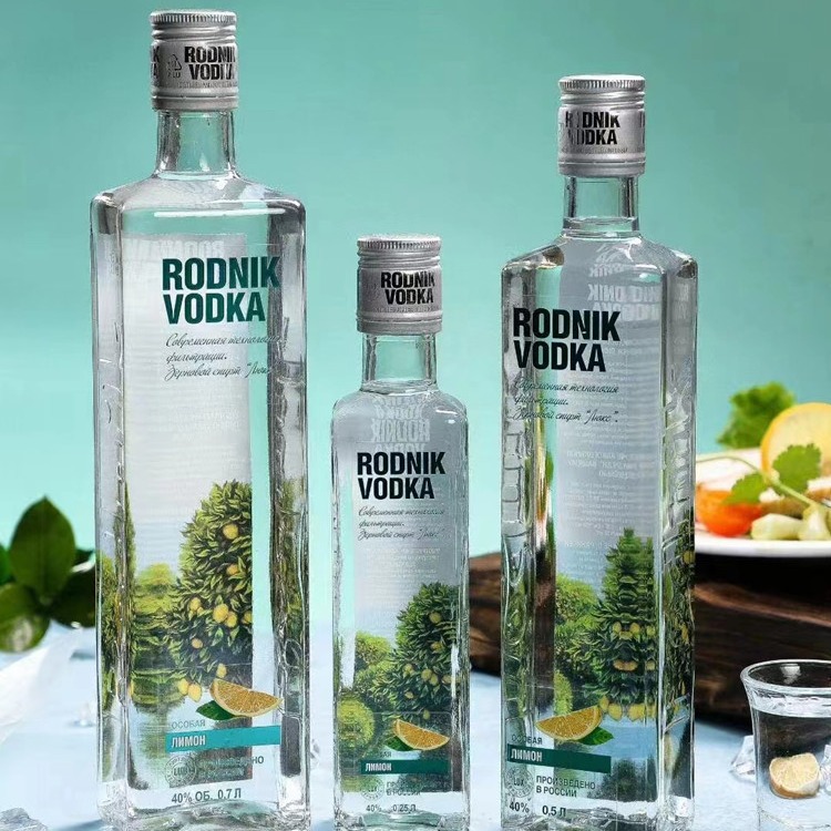 源泉伏特加俄罗斯原装进口Vodka洋酒烈酒鸡尾酒造型酒口味500毫升
