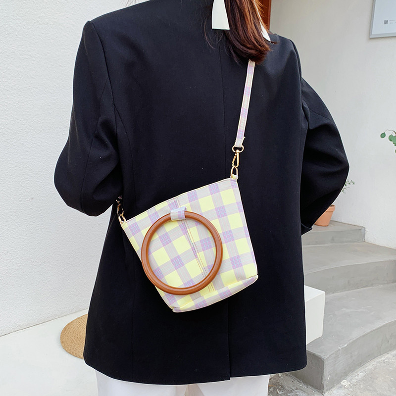 Bag 2021 Summer Simplicity New Shoulder Bag Fashion Personality Crossbody Bag Ring Portable Candy Color Plaid Bag