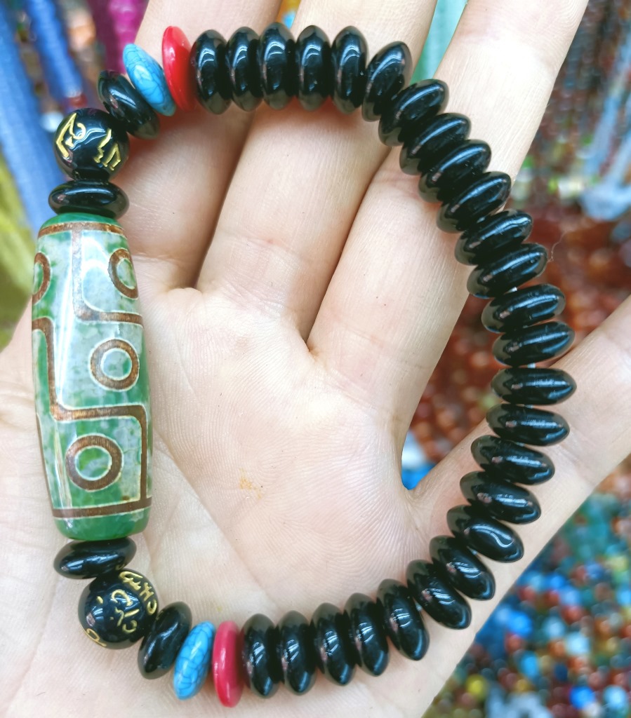 民族风藏式九眼天珠手串西藏做旧老玛瑙佛珠手链网络直播饰品批发