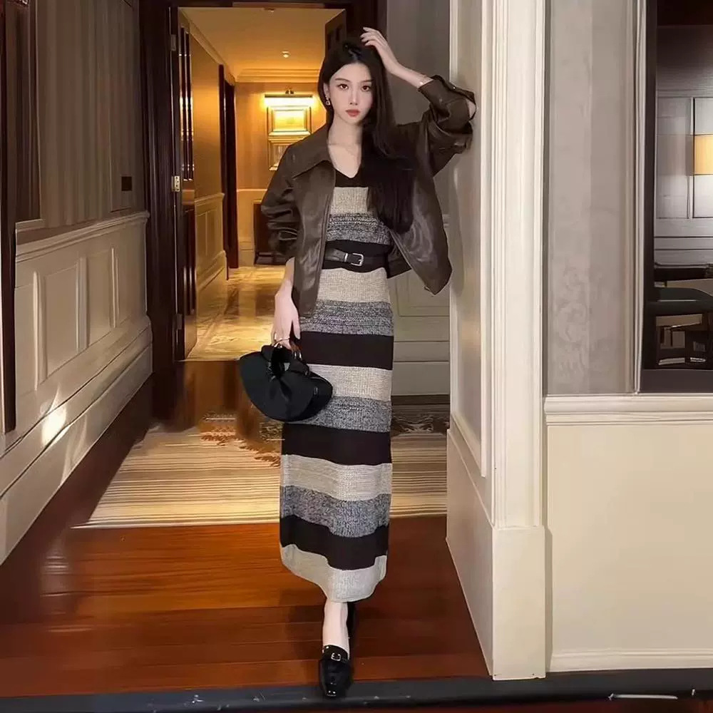 针织条纹吊带连衣裙子早春美拉德穿搭内搭长裙女装春秋新款2024年