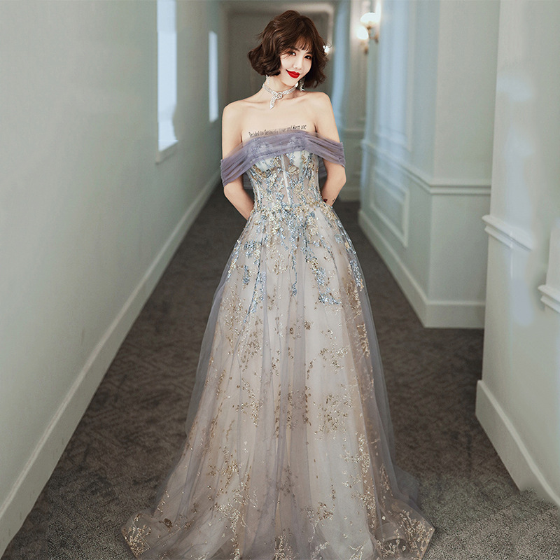 淡紫色主持人梦幻18岁成人礼年会一字肩模特走秀星空敬酒服晚礼服