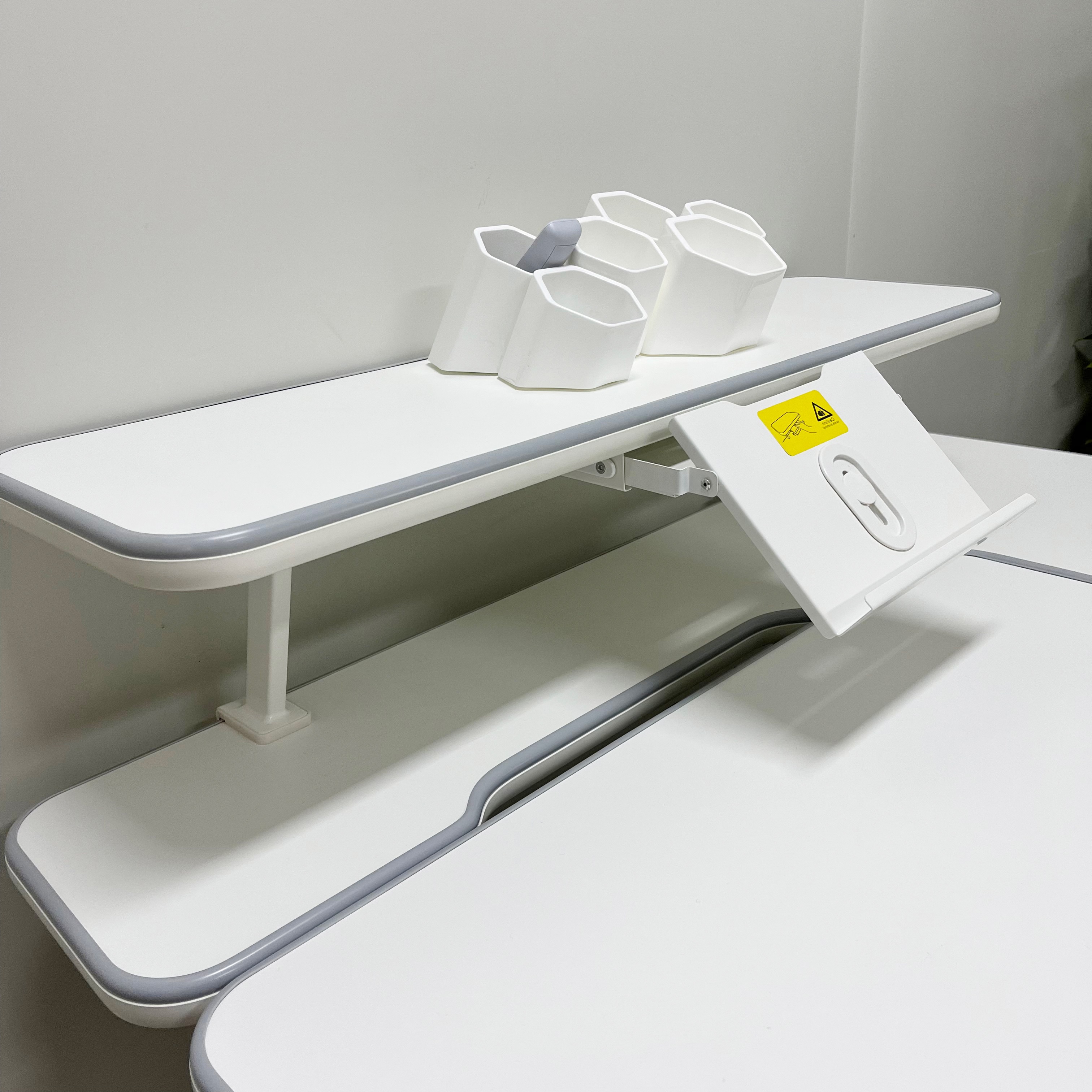 7yn台湾威尔well书桌架适用青节贝肯特阅读书架儿童学习桌隔板代