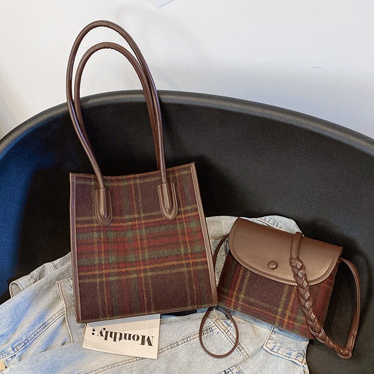 高级感子母包两个2023秋冬新款单肩斜跨包拼色条纹直播款跨境单包