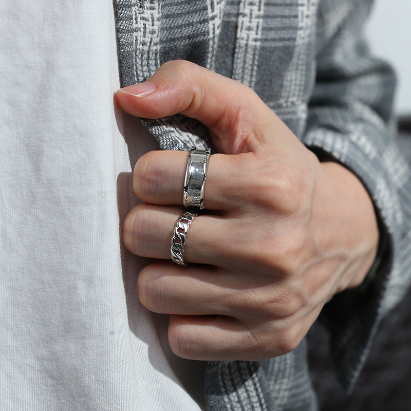 男单身食指戒指