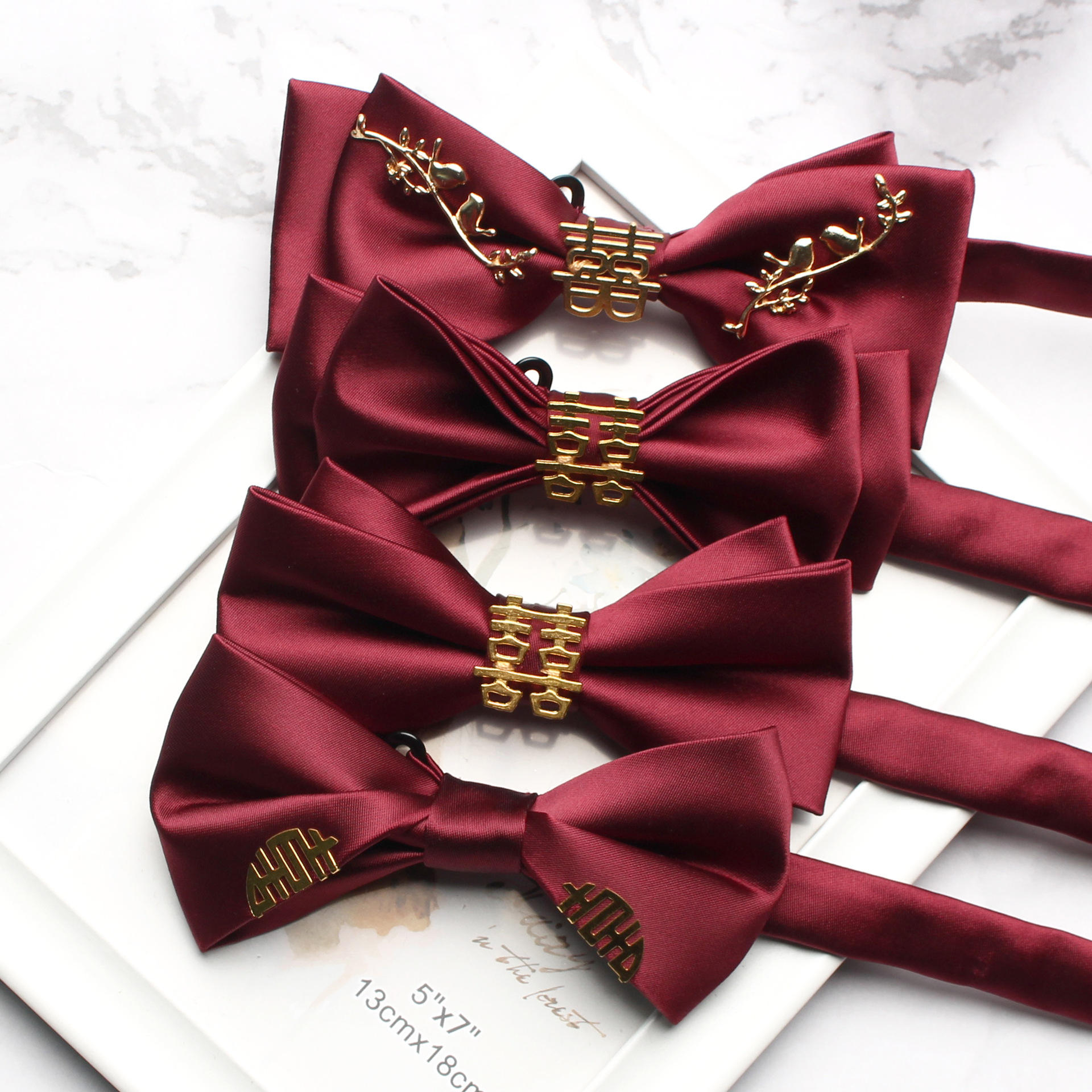 红色喜字新郎领结 正装结婚红色伴郎蝴蝶结领结领花 西装领结领花