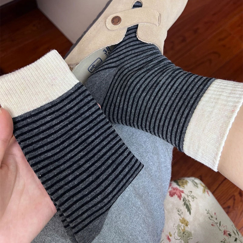 Striped Socks Women's Autumn and Winter New Tube Socks Dongdaemun Retro Pile Style Stockings Maillard Birkenstock Cotton Socks