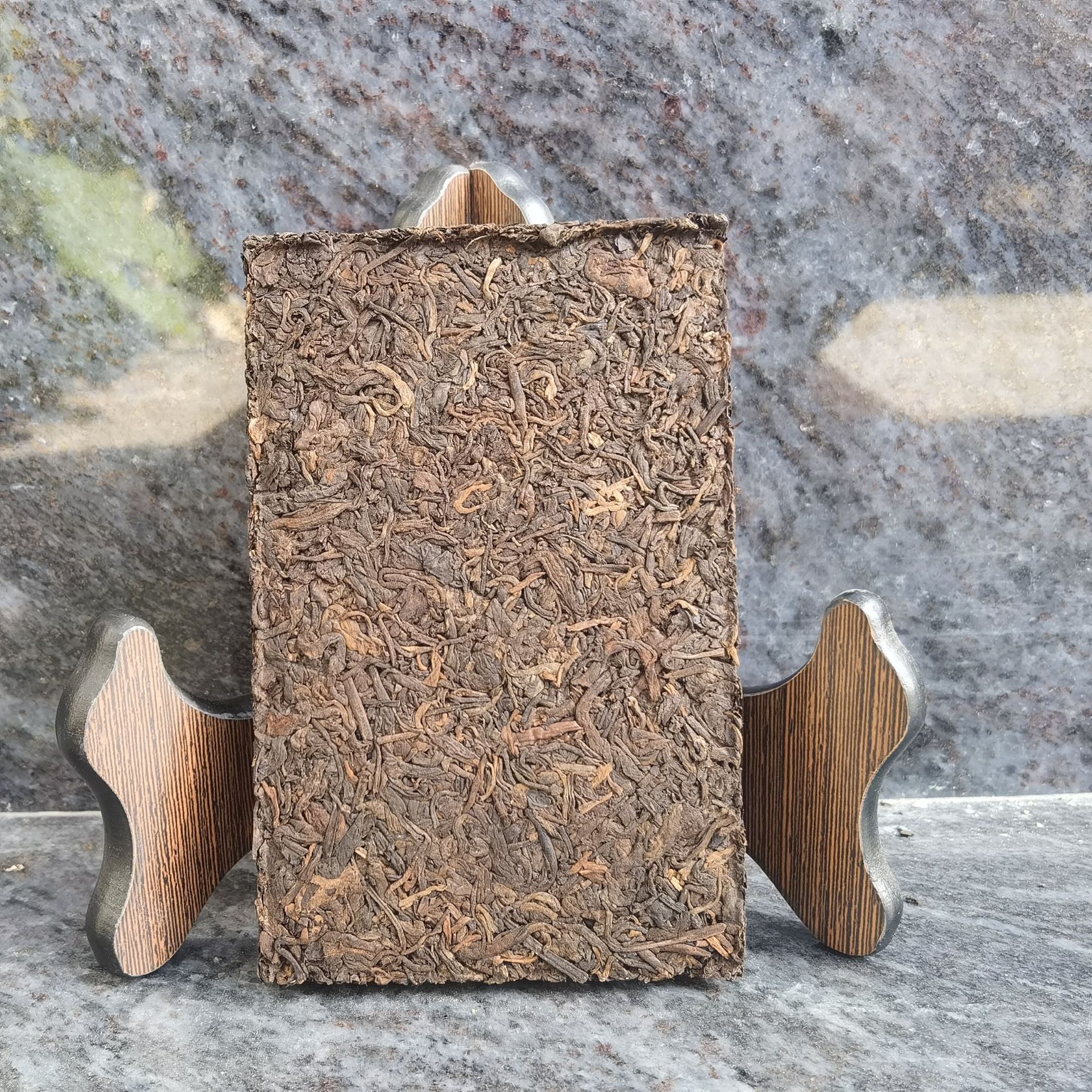 1992年原料勐海老班章古树茶250g熟普茶砖