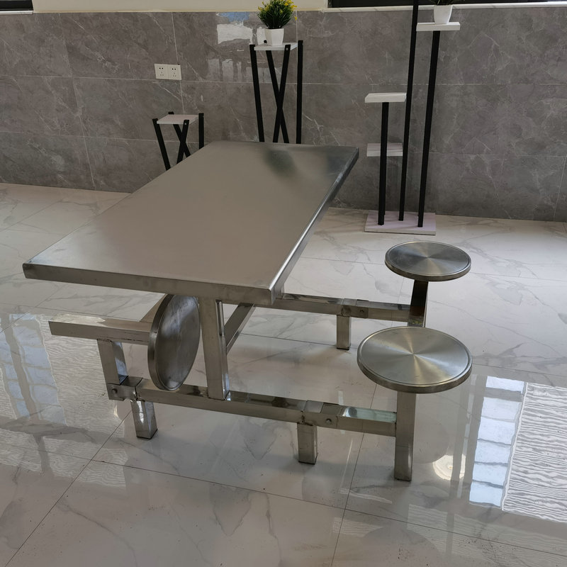 四人折叠架不锈钢桌面配不锈钢圆凳