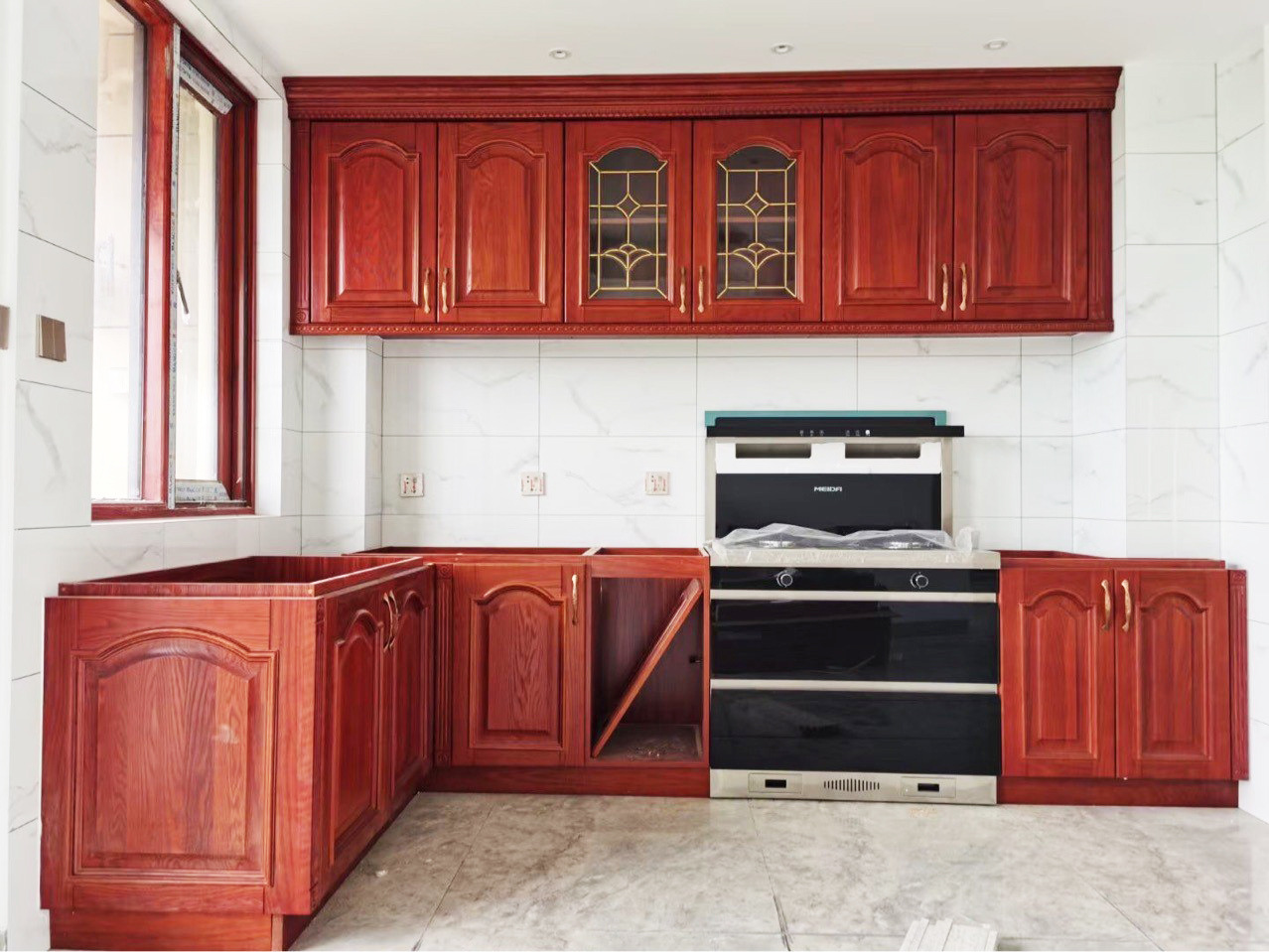 整套橱柜全屋定制家事型红木色开放式厨房实木原木柜体工厂直销