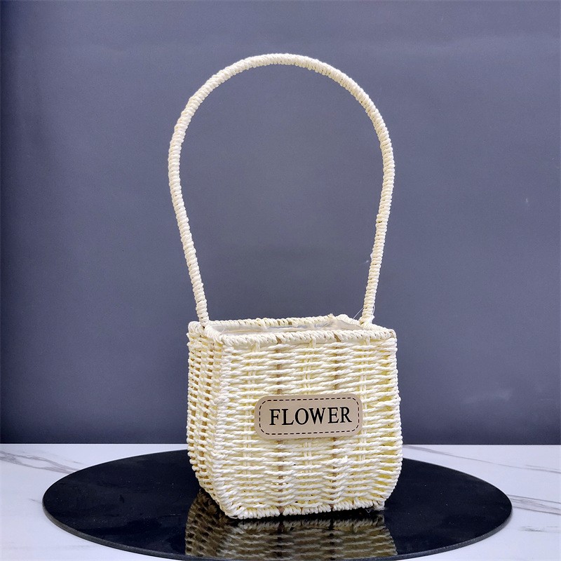 Factory Supply Rattan Hand-Carrying Knitting Flower Basket Valentine's Day Flower Basket Storage Basket Wedding Flower Arrangement Basket Home Decoration Basket