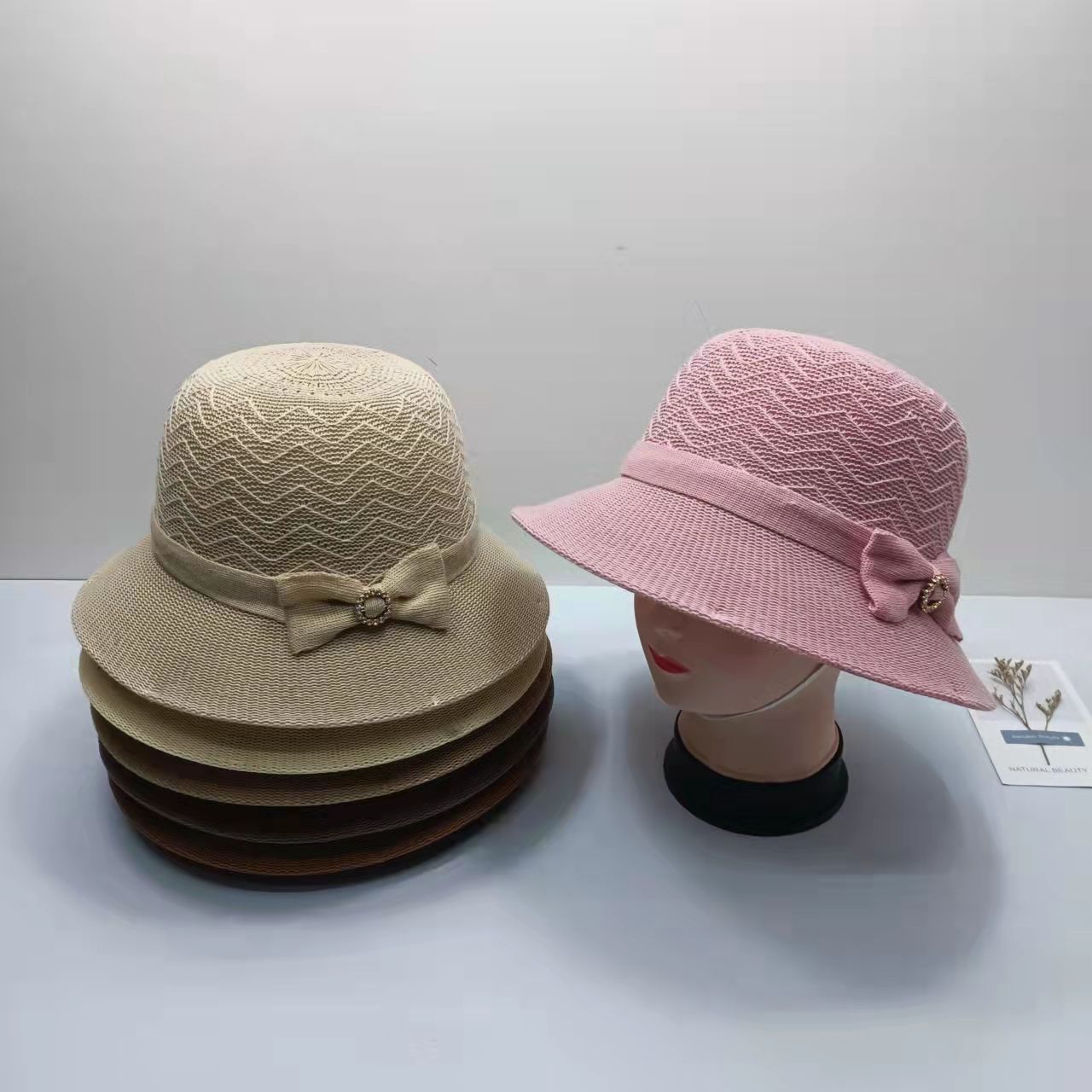 Hat Women's Summer Solid Color Knitted Sun Hat Sun Hat Sun Hat Middle-Aged and Elderly Minimalist Thin Breathable Cool Hat Tide