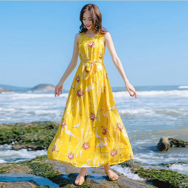 碎花连衣裙新款裙子夏季无袖印花长裙超仙沙滩海边度假大摆裙批发