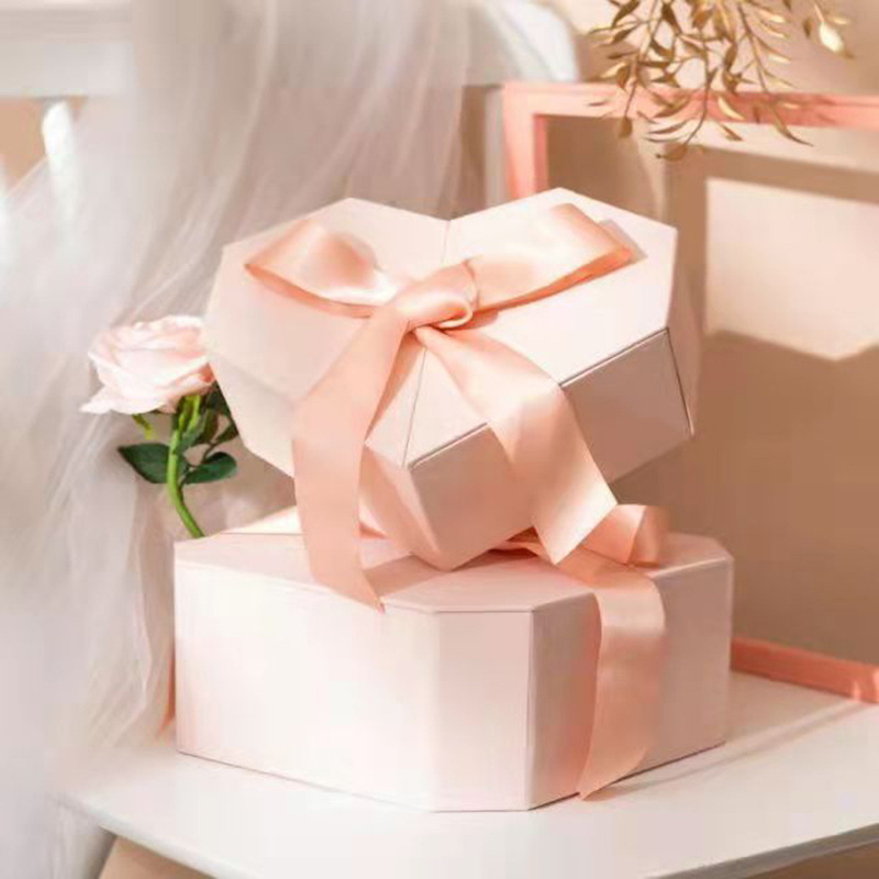 New Year Gift Box Customized Tiandigai Rose Flower Gift Box Goddess Festival Gift Love Box Bouquet Packaging Box