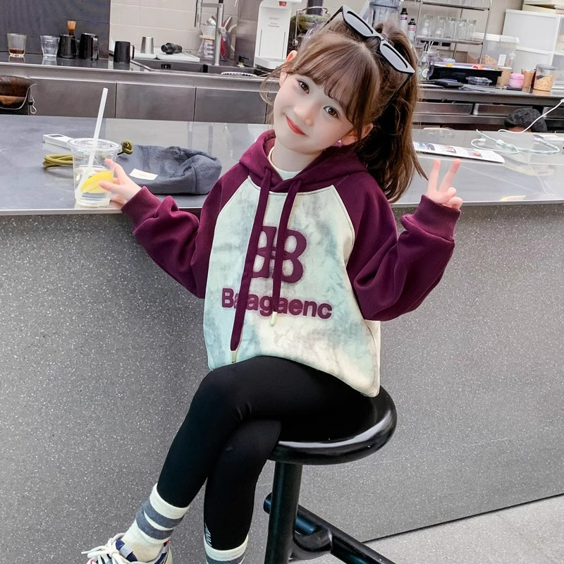 女童秋冬装卫衣2024新款儿童洋气小女孩冬季加绒加厚连帽拼色上衣