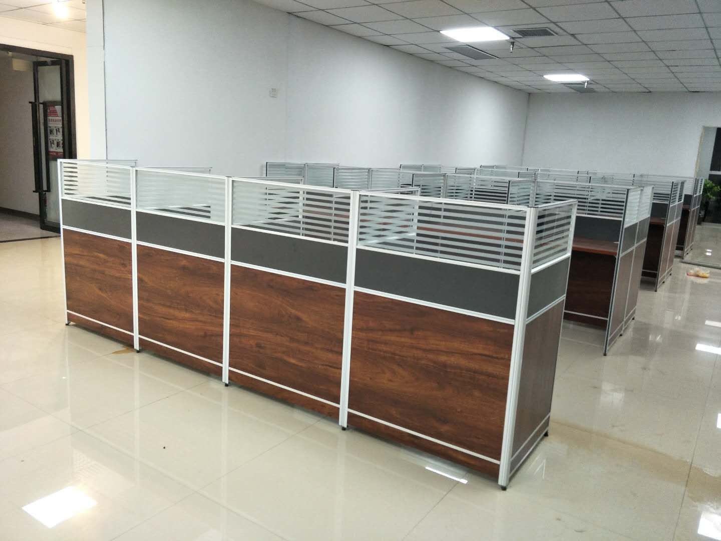 河南郑州办公桌椅组合2468人位职员工工位财务电脑桌屏风隔断卡座