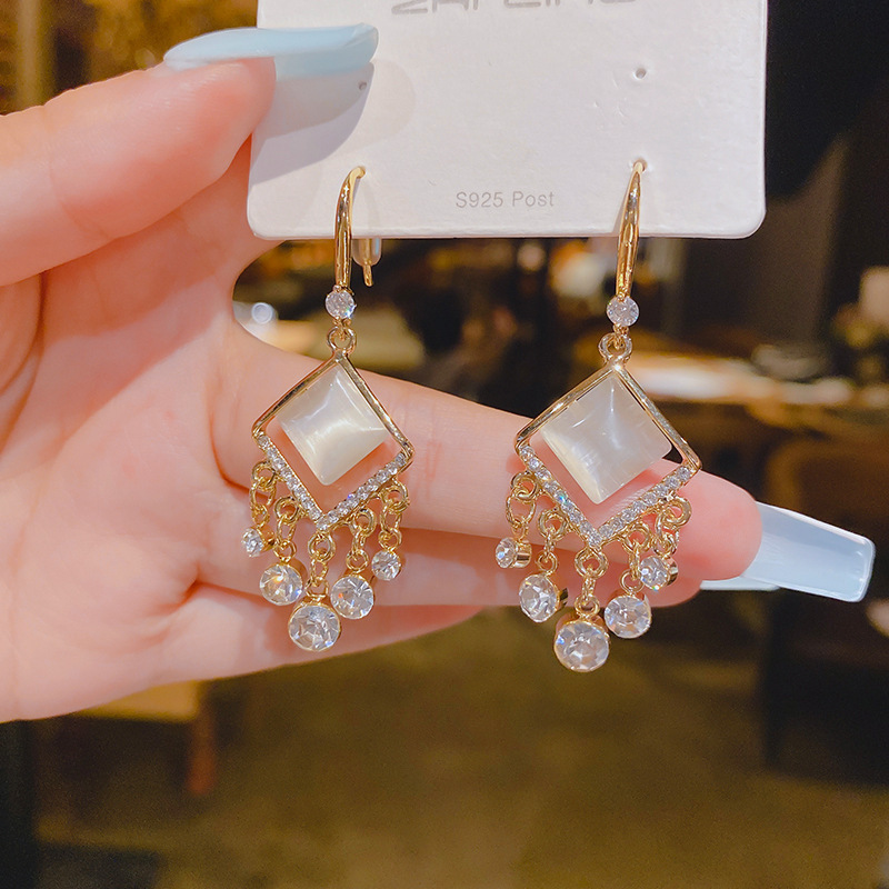 [Factory Express] 2022 New Opal Earrings Trendy Ear Rings Korean Graceful and Fashionable Tassel Earrings Long