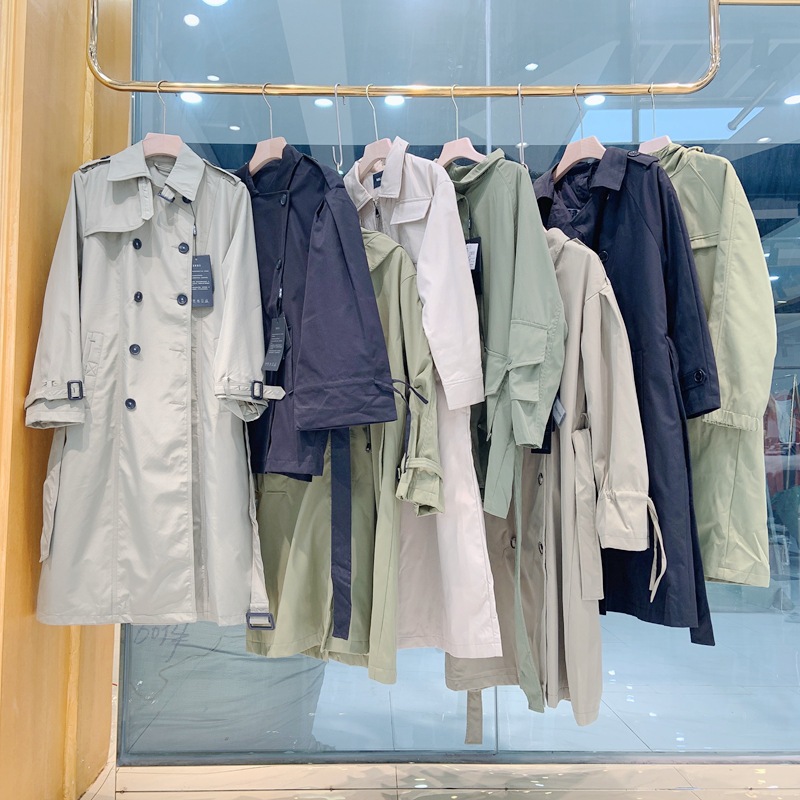 女装韩版风衣品牌折扣尾货走份批发清仓处理直播实体专柜撤柜货源