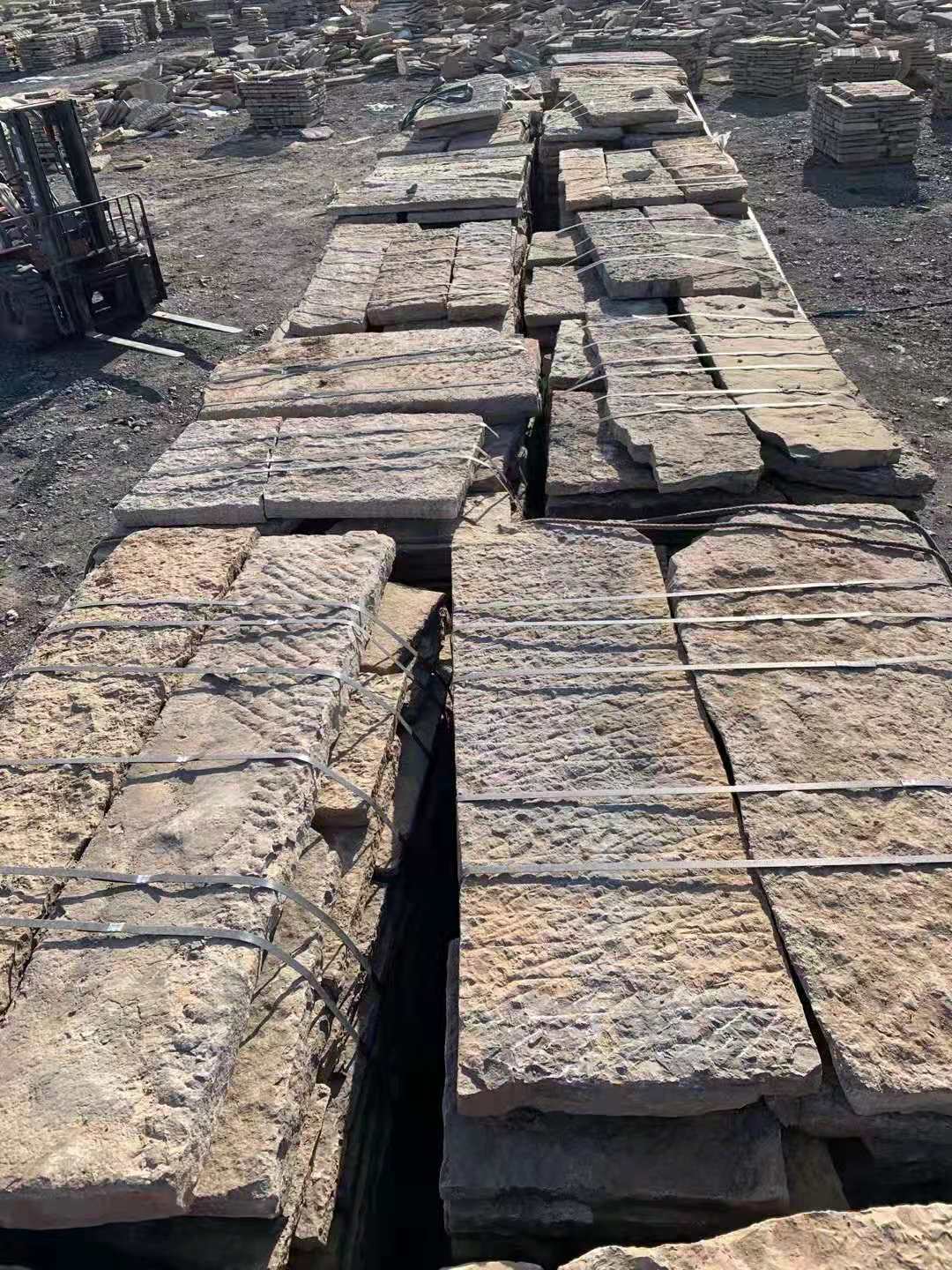 河北老石板各规格旧石板批发报价老石条价格青石板大量供货台阶石