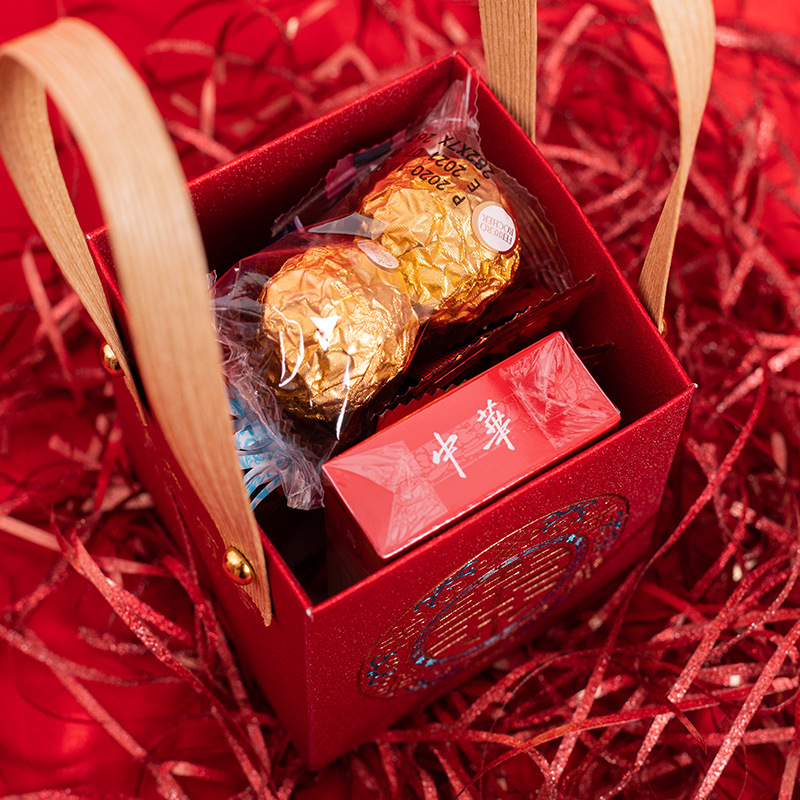 喜饼喜糖礼盒成品含糖结婚订婚回礼糖果礼盒喜糖礼盒装含糖包好