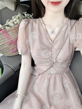 韩版淑女多巴胺粉红玫瑰花连衣裙女夏季新款收腰气质减龄中长裙子