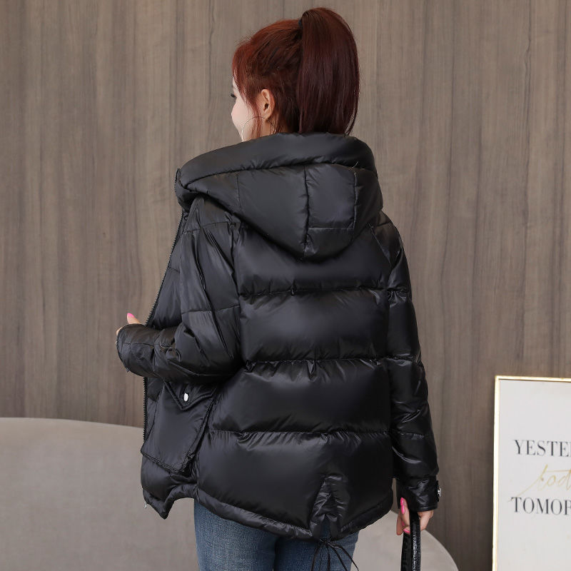 高档短款羽绒服女2023新款韩版时尚小个子冬装加厚女士白鸭绒袄潮