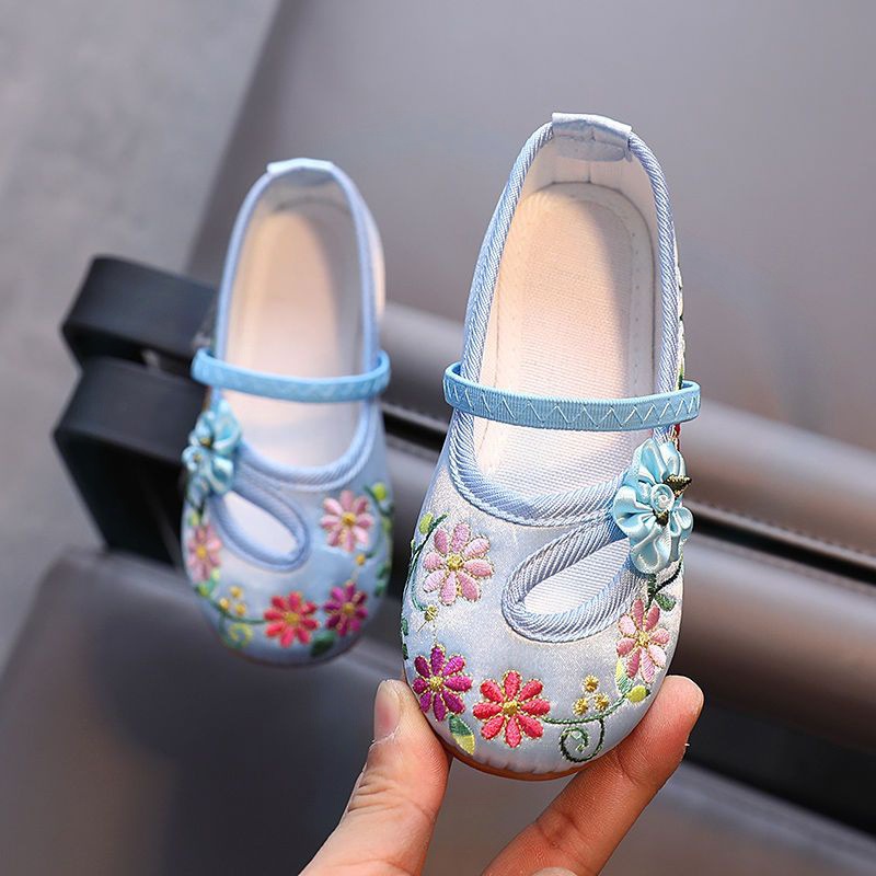 小女孩布鞋布鞋绣花鞋中国风配古装儿童宝宝公主鞋鞋子古风女童