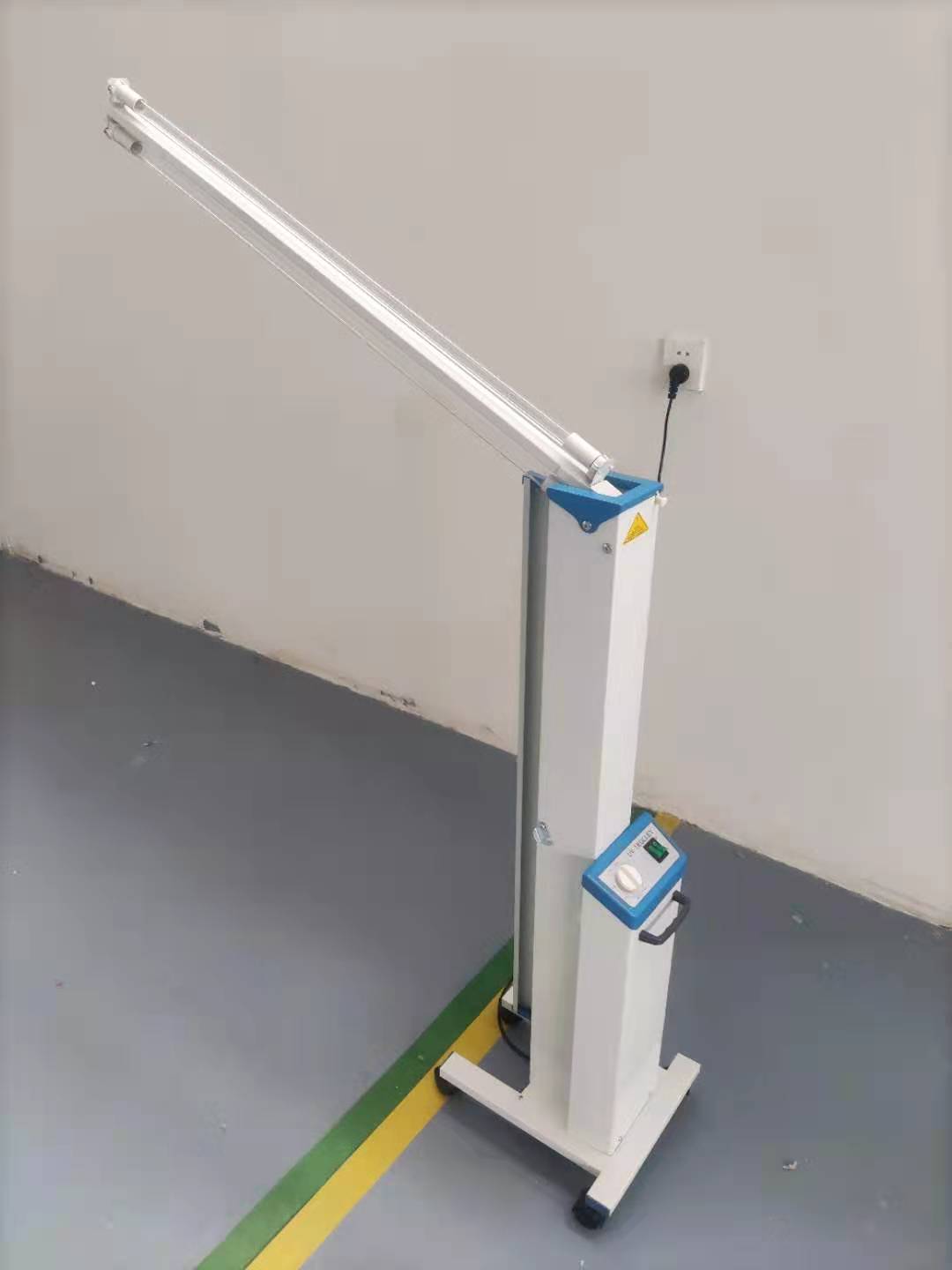 紫外线消毒灯车180°旋转循环无死角杀菌灯车移动手动遥控款直邮