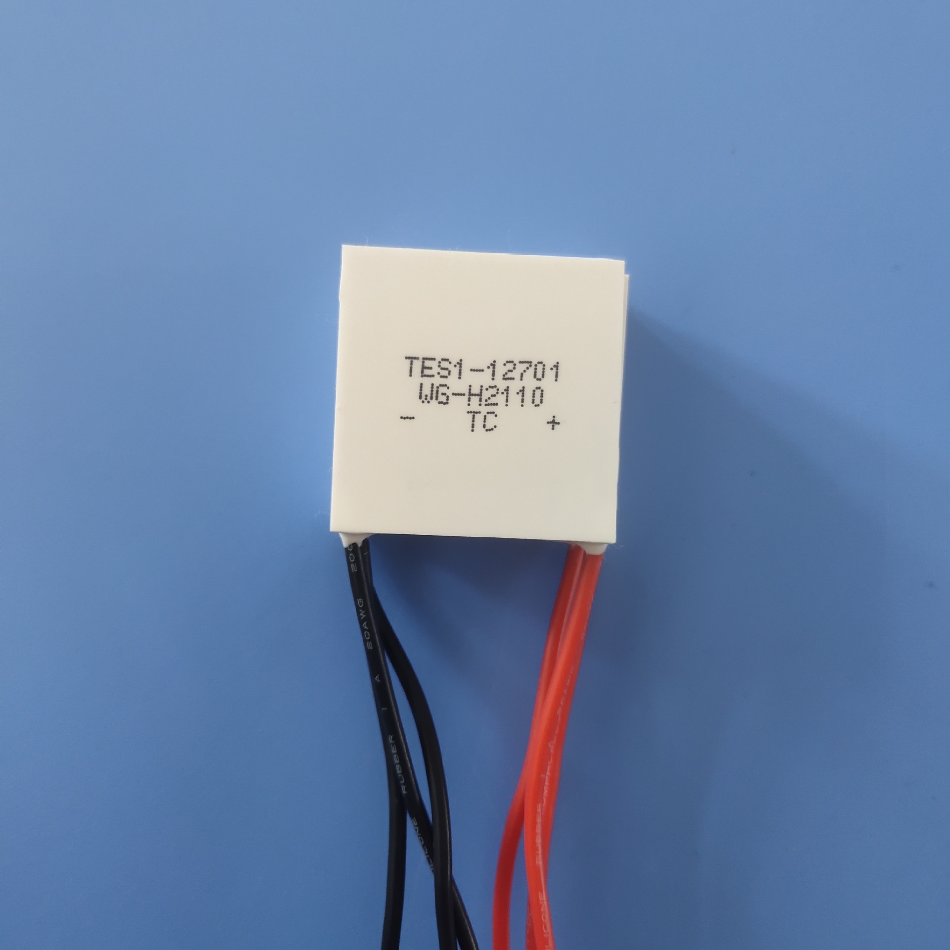 半导体制冷片tec除湿机冷凝片tes112701致冷器12v低功耗电子制冷