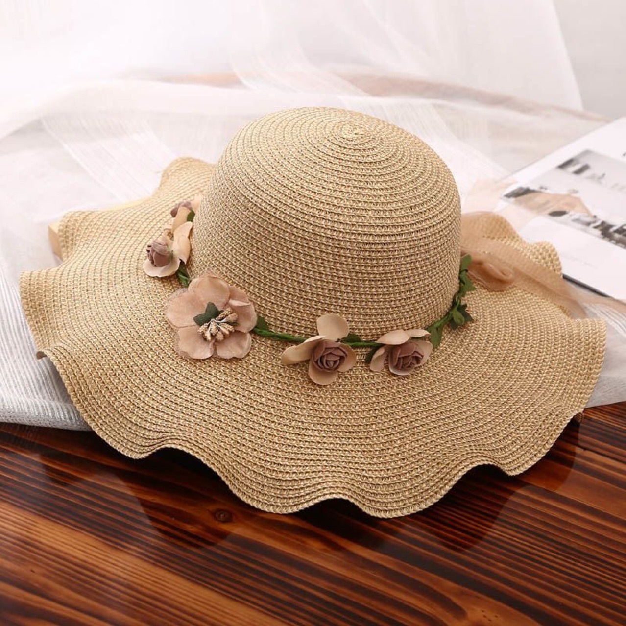 Summer Korean Style Women's Straw Hat Wooden Ear Flower Wave Edge Sun Hat Big Brim Hat Beach Sun Hat