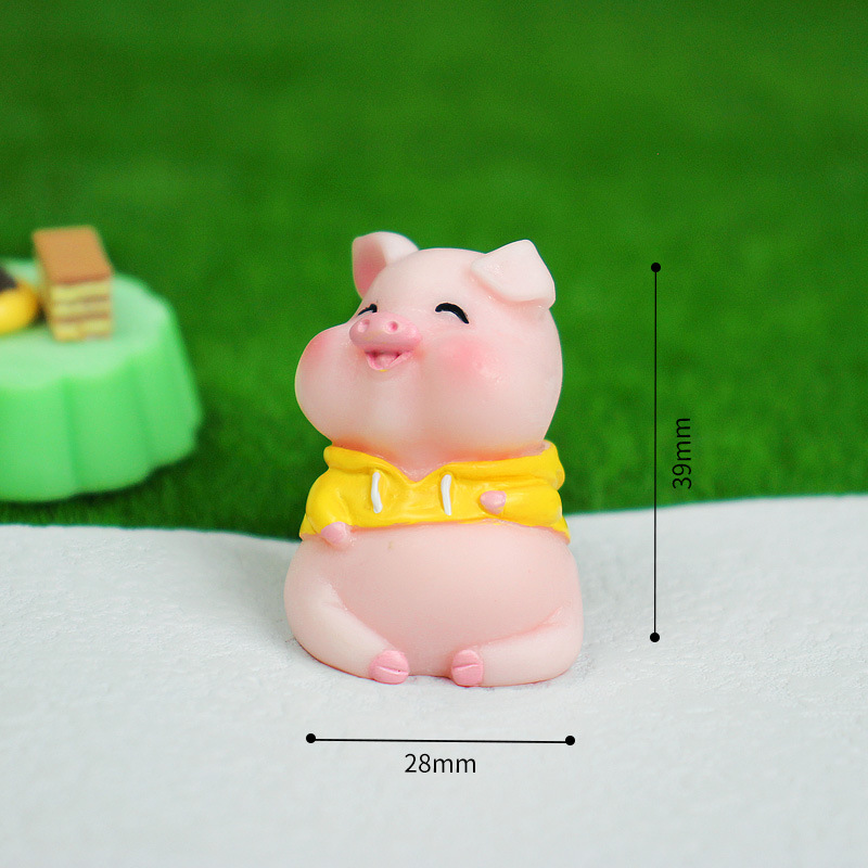 Micro Landscape Spring Outing Piggy Ornaments Creative Home Desktop Small Animal Resin Crafts Car Decorations Wholesale