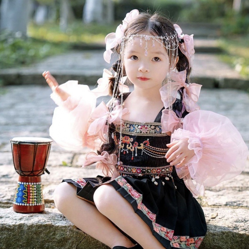 新款哈尼公主女童民族套装儿童宝宝哈尼族写真度假演出服民族风