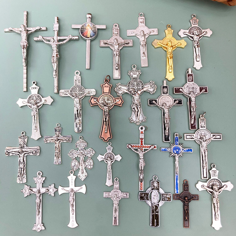 Cross-Border Supply Metal Cross Pendant Ins Style Necklace Ornament Cars and Bags Keychain Pendant Wholesale
