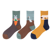 袜子 女士秋冬中筒潮日系动物个性女袜运动长筒可爱设计感袜子