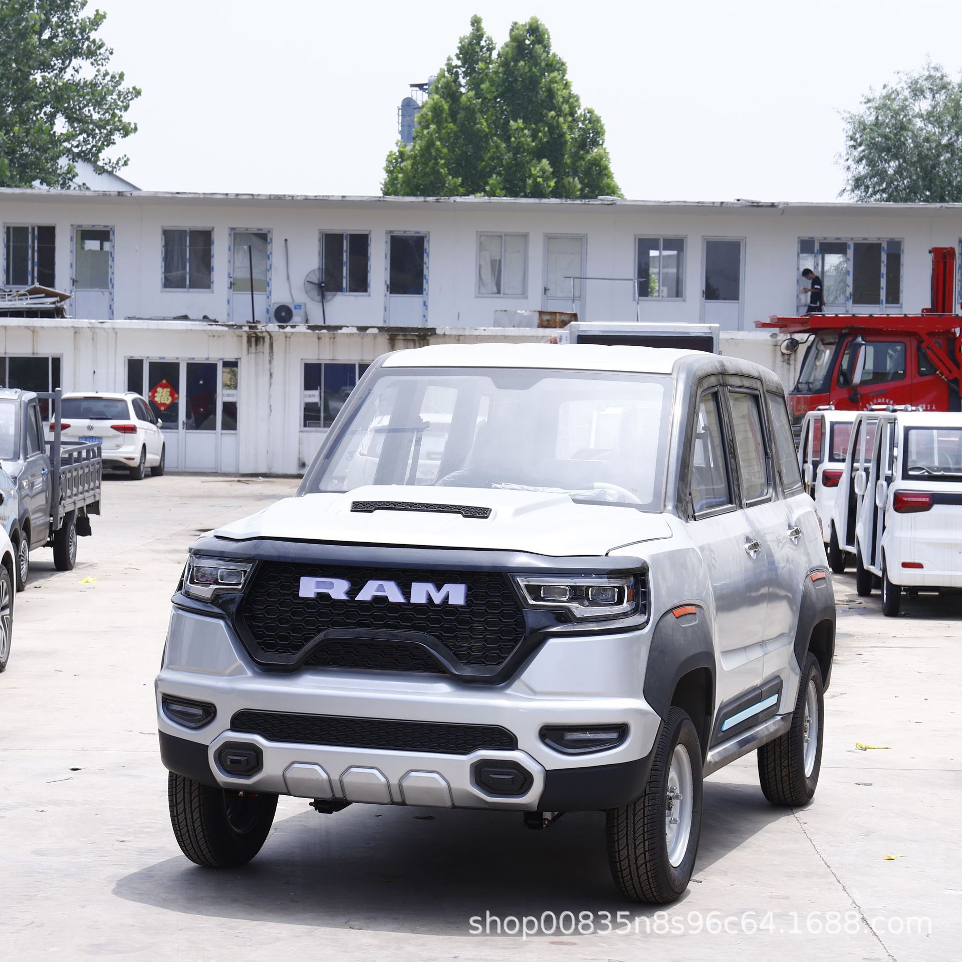 外贸出口越野新能源油电两用代步车家用接送孩子四轮越野电动车