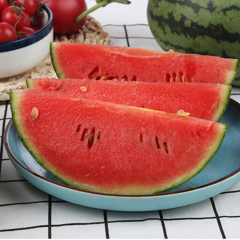 冰糖麒麟西瓜皮薄肉脆2k西瓜新鲜麒麟瓜水分多脆甜小西瓜一件代发