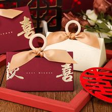 新款创意喜糖盒结婚专用酒红色手提喜糖盒子简约烫金喜糖袋空纸盒