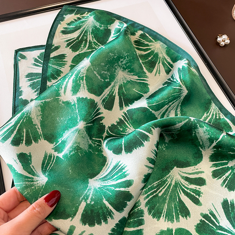 Summer Fresh Green Leaves All-Match Silk Kerchief Scarf Fashion Arm Bag Temperament Neck Protection Mulberry Silk Small Scarf