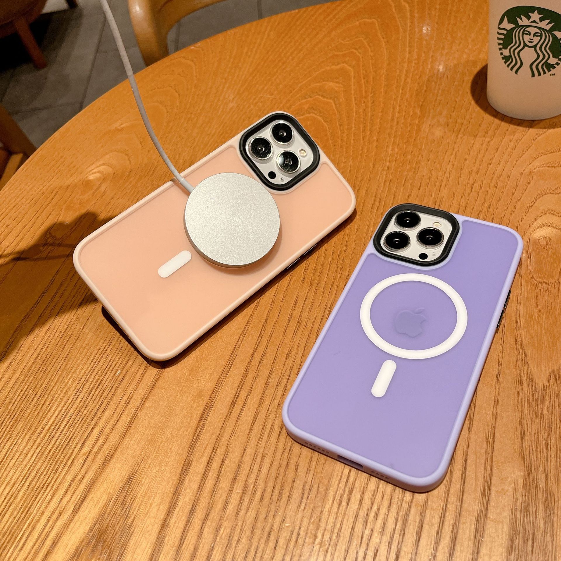 适用iphone13pro柔感无线磁吸手机壳苹果12magsafe磨砂肤感11防摔