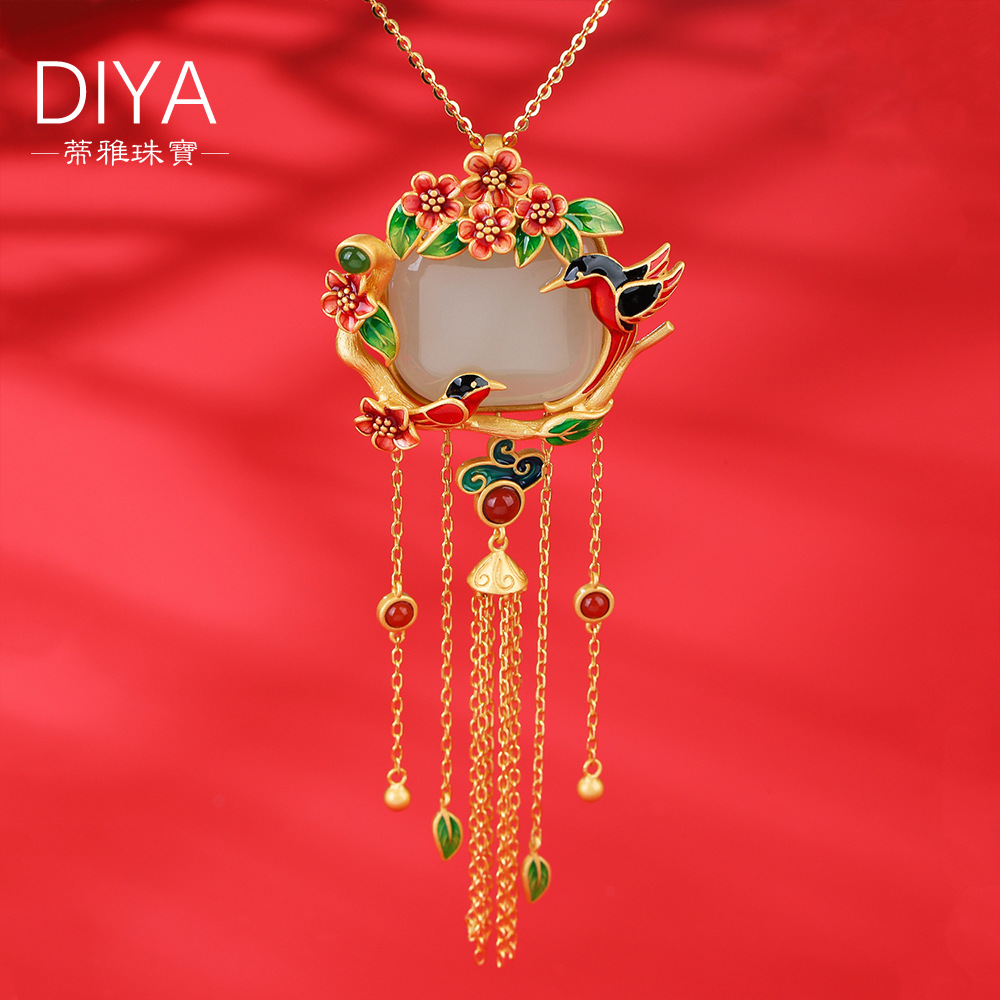 古法银镀金镶玉吊坠浮雕桃花珐琅项链长链子喜鹊流苏和田玉吊坠女