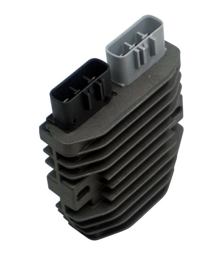 摩托 春风整流调压器 cf500600(efi)30a电喷整流器01aa-177000