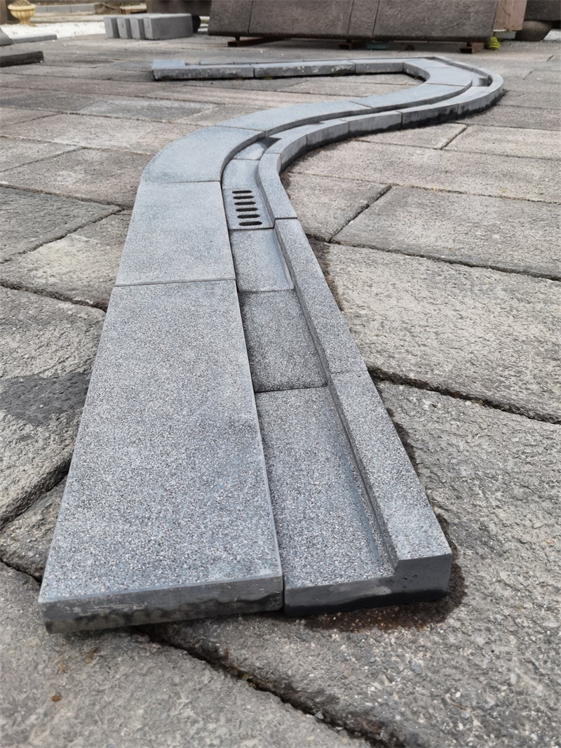 公司秉承市场需求为导向,不断创新,不断吸取国际国内先进技术,加速