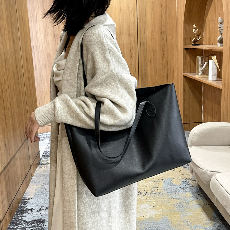 Large Capacity Bag for Women Autumn All-Matching 2021 New Fashion Shoulder Bag Portable Tote Bag Bucket Bag Big Bag