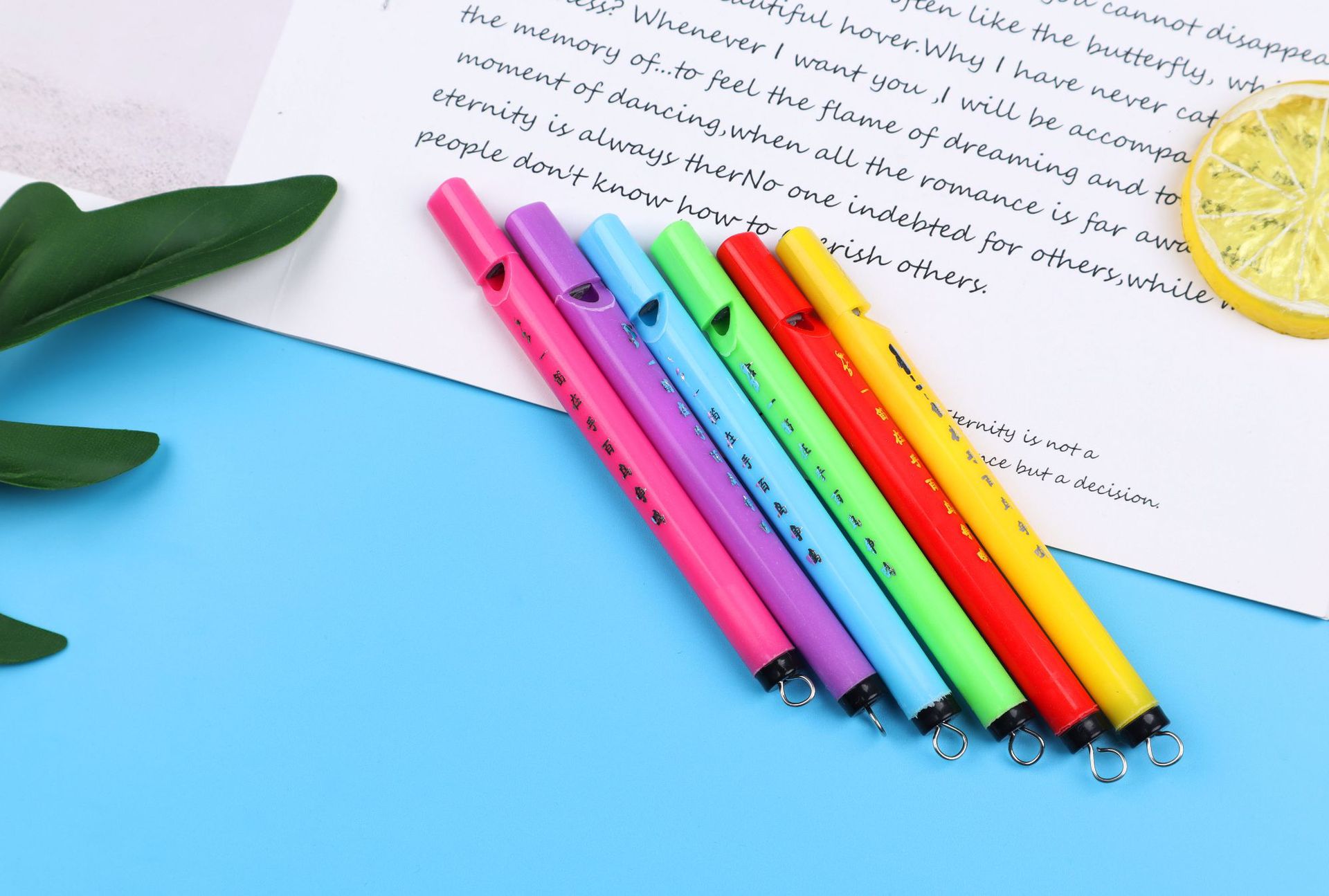 厂家直销百灵鸟笛子 儿童迷你鸟笛 塑料百鸟朝凤笛子音乐玩具批发